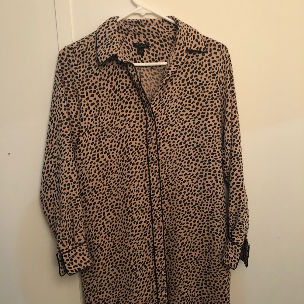Cute leopard shirt dress